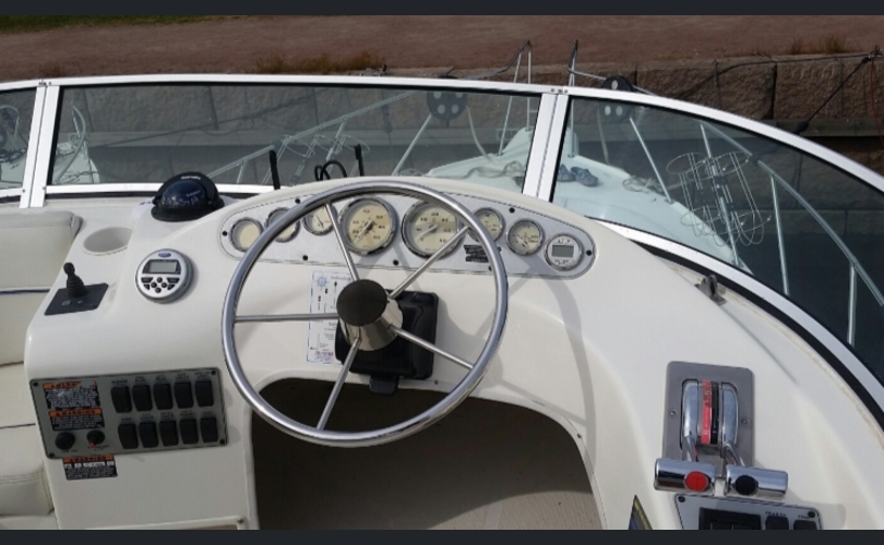 Bayliner 288 Discovery-kuva-14